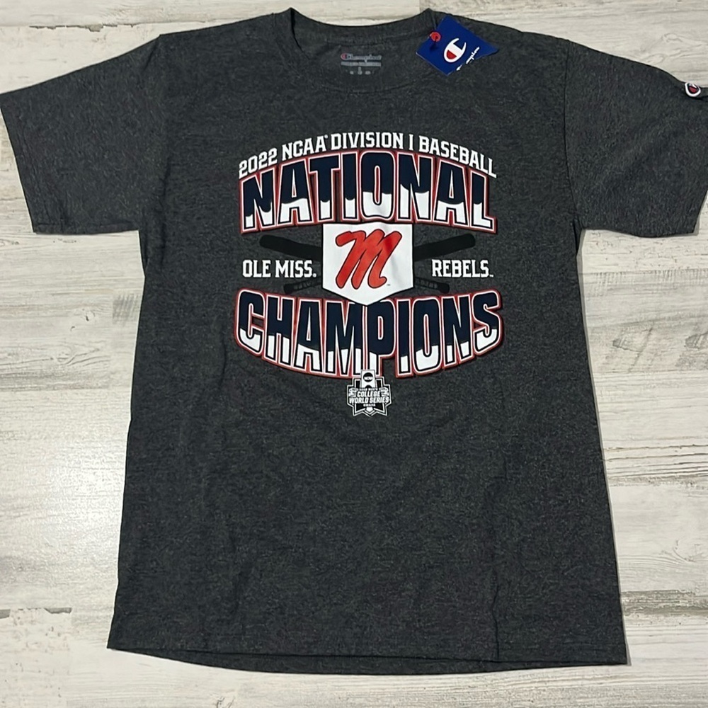 Ole Miss 2022 National Championship Baseball Tee Size Small NWT